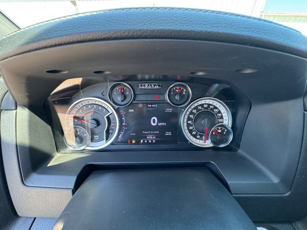 Used 2017 RAM 1500 Laramie w/ Convenience Group AWD/4WD image 24