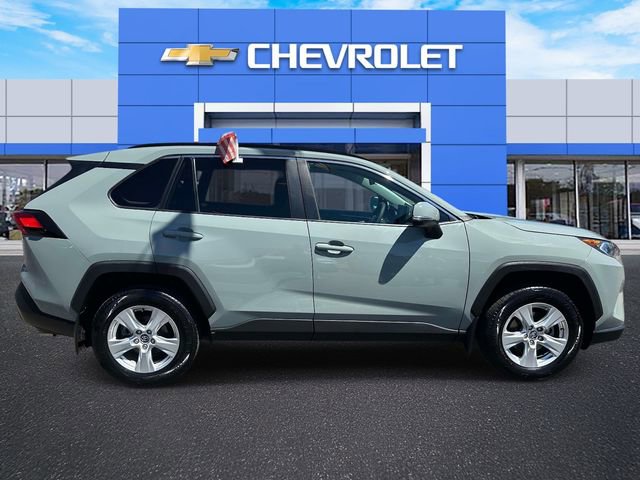 Used 2020 Toyota RAV4 XLE w/ All Weather Liner Package AWD/4WD image 2