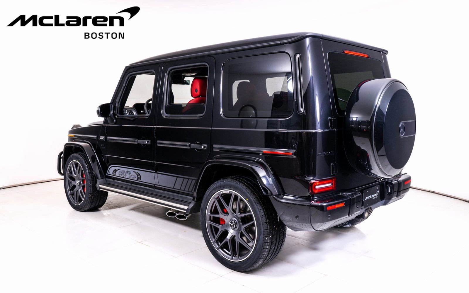 Used 2022 Mercedes-Benz G 63 AMG 4MATIC w/ AMG Night Package image 3