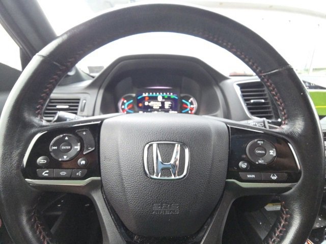 Used 2020 Honda Pilot Black Edition image 5