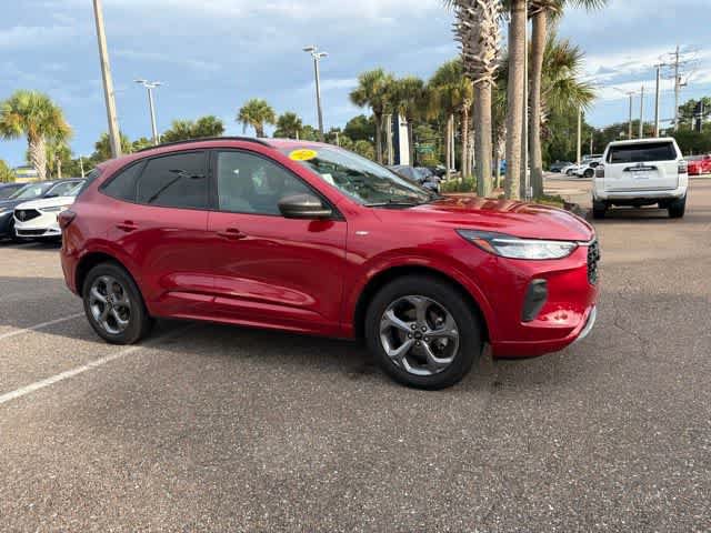 Used 2023 Ford Escape ST-Line AWD/4WD image 12