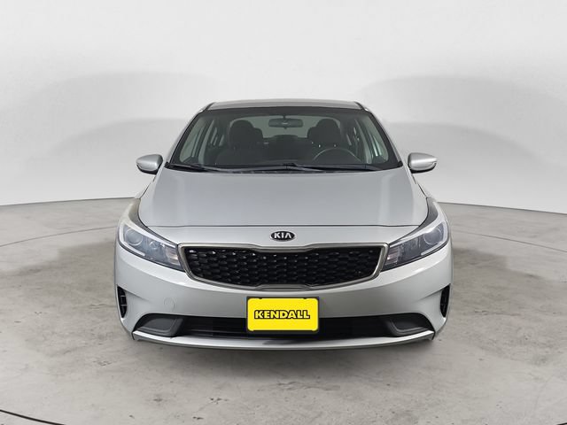 Used 2017 Kia Forte LX FWD image 2