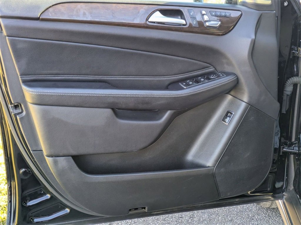 Used 2018 Mercedes-Benz GLE 350 4MATIC image 20