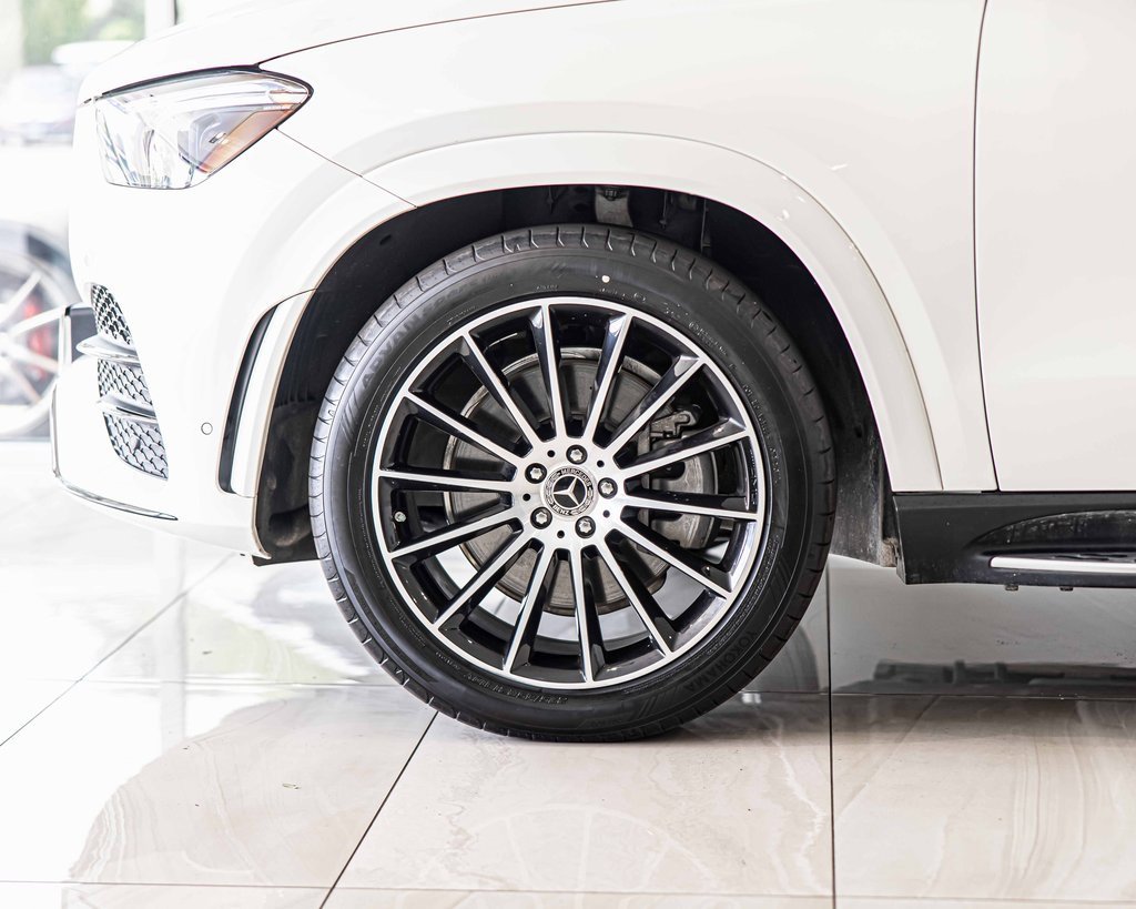 Used 2022 Mercedes-Benz GLE 450 4MATIC w/ Revised AMG Line Exterior image 8