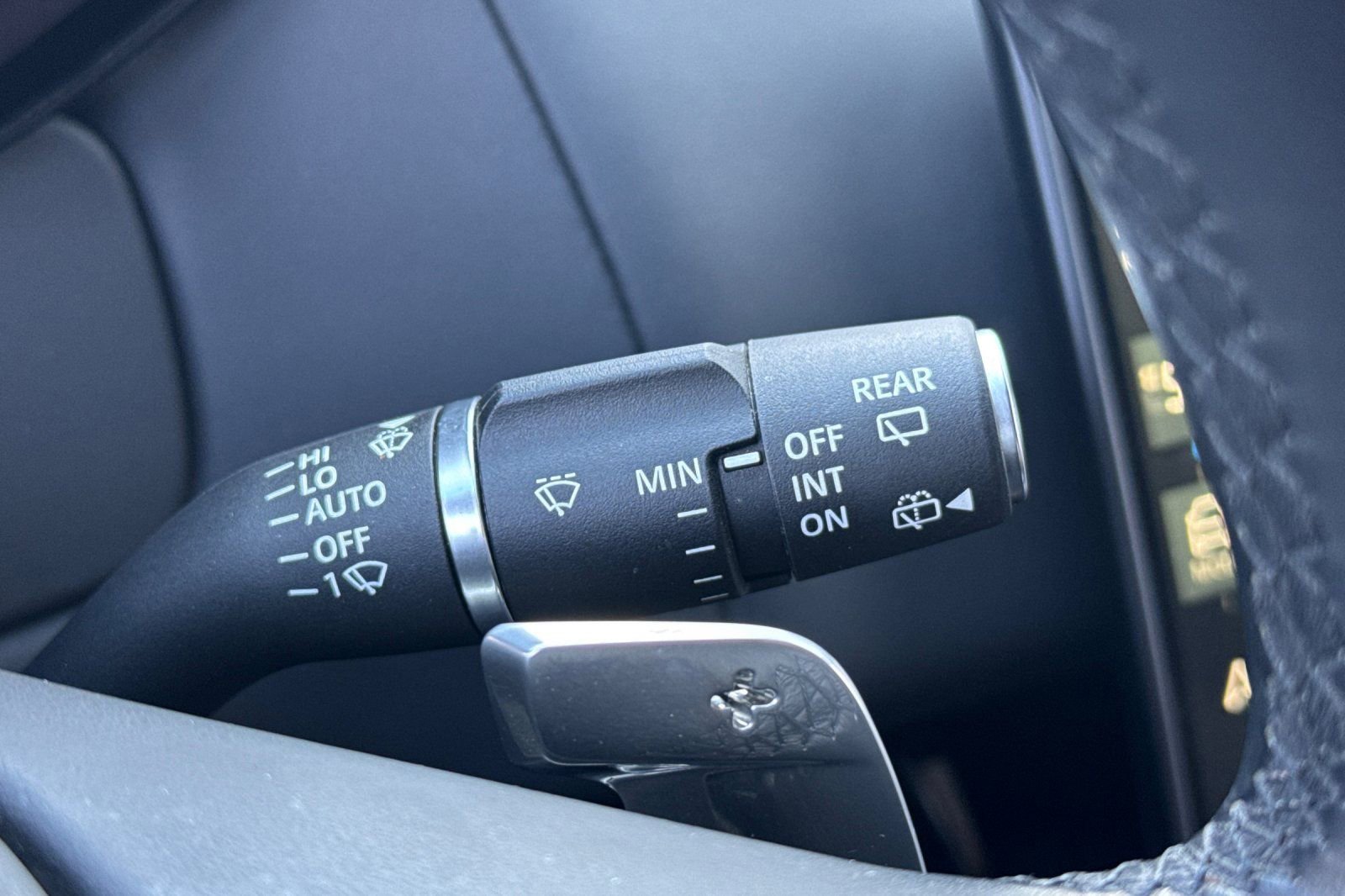 Used 2024 Land Rover Range Rover Sport Dynamic SE image 35