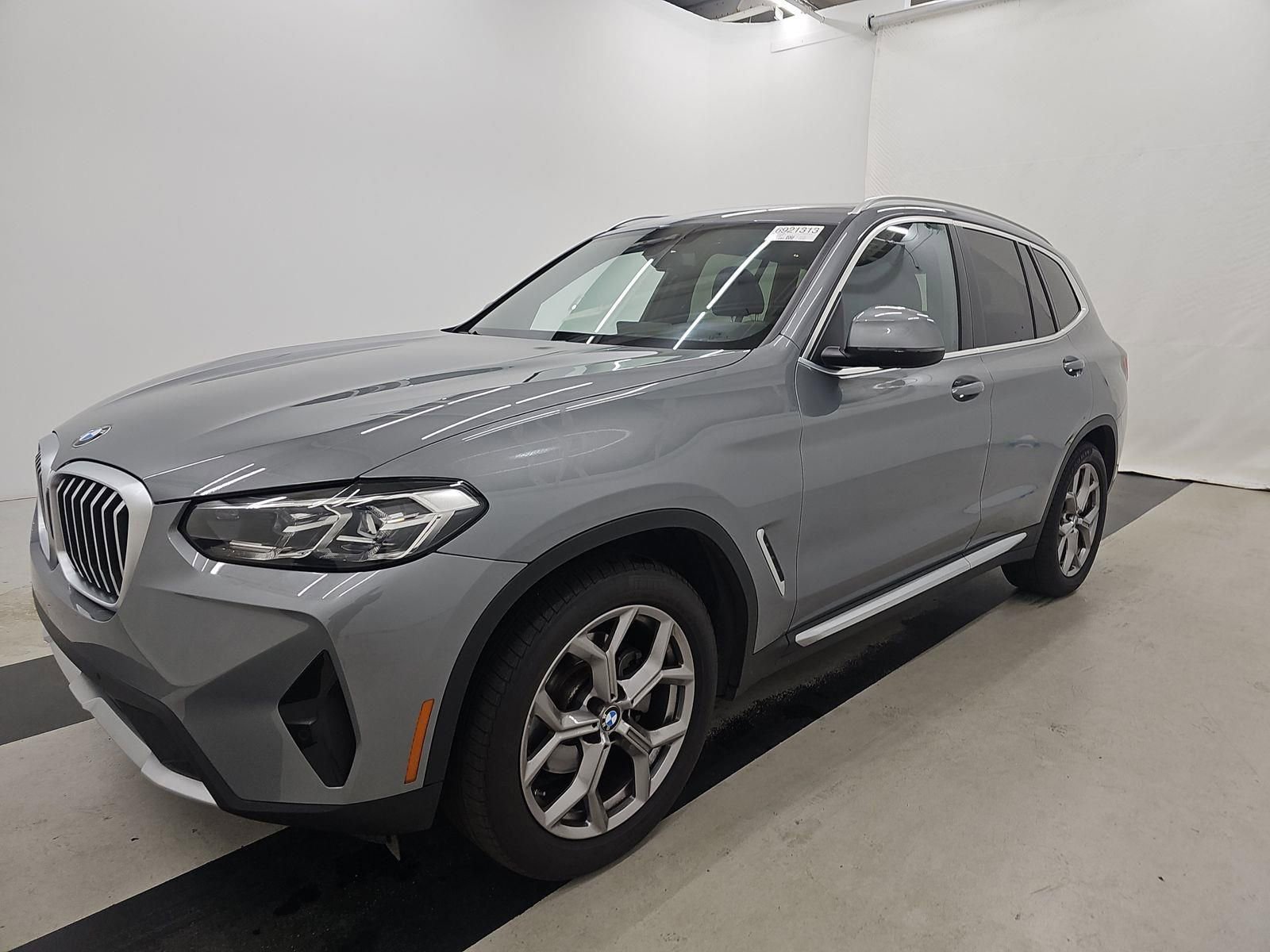 Used 2024 BMW X3 sDrive30i w/ Premium Package w/ZPA RWD image 1