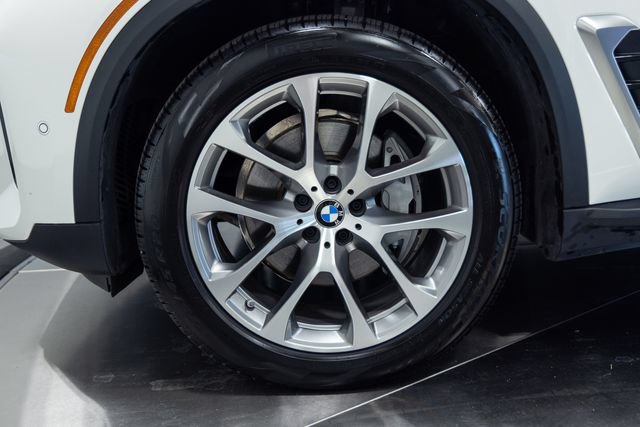 Used 2026 BMW X5 xDrive40i AWD/4WD image 27