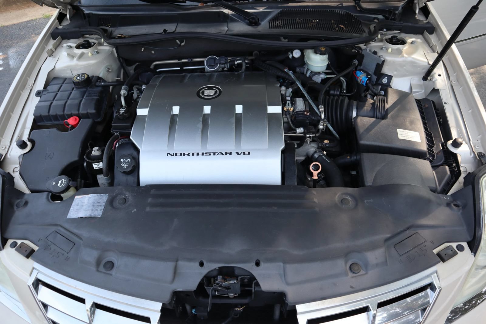 Used 2011 Cadillac DTS Luxury FWD image 36