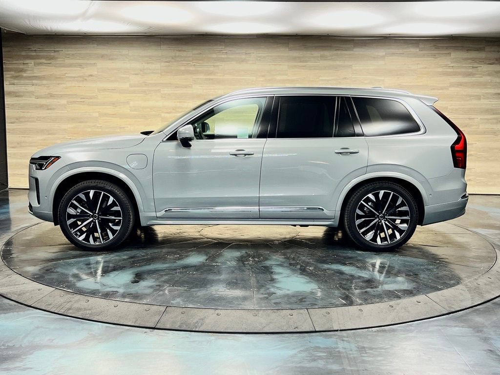 Used 2026 Volvo XC90 T8 Ultra w/ Protection Package Premier AWD/4WD image 23