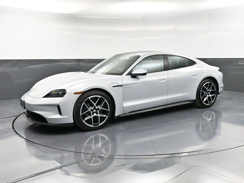 Certified 2025 Porsche Taycan image 3