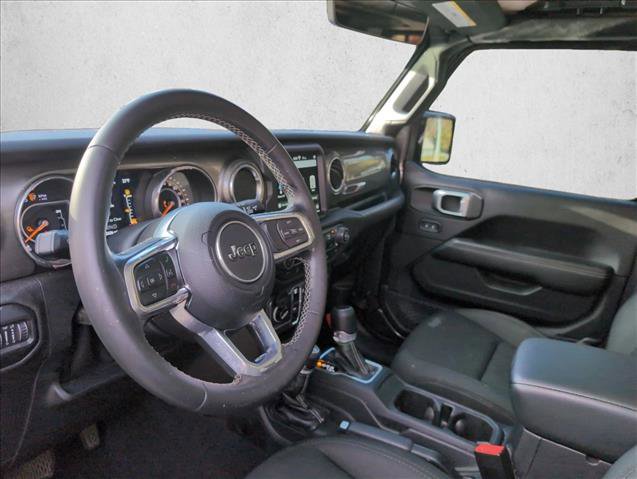 Used 2020 Jeep Gladiator Overland image 8