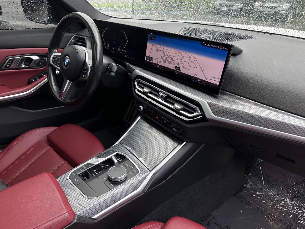Used 2023 BMW 330i Sedan w/ M Sport Package RWD image 15