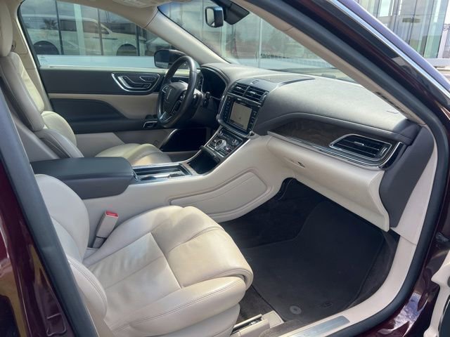 Used 2017 Lincoln Continental Reserve FWD image 16
