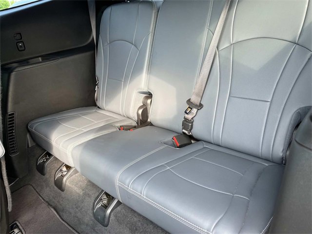 Used 2024 Buick Enclave Premium image 18