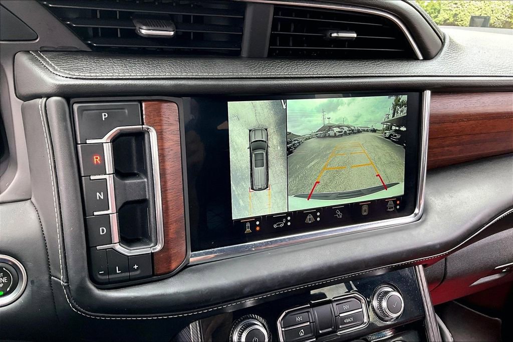 Used 2023 GMC Yukon Denali Ultimate AWD/4WD image 30