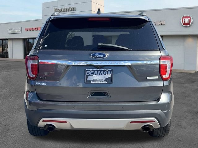 Used 2017 Ford Explorer XLT FWD image 6
