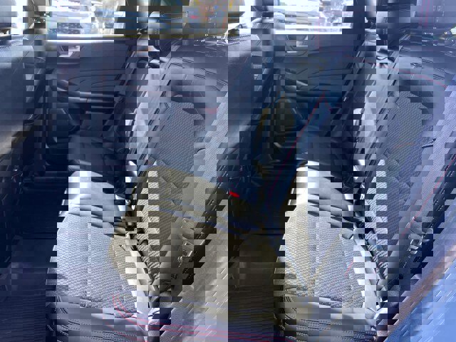 Certified 2024 Ford Escape ST-Line Select image 19