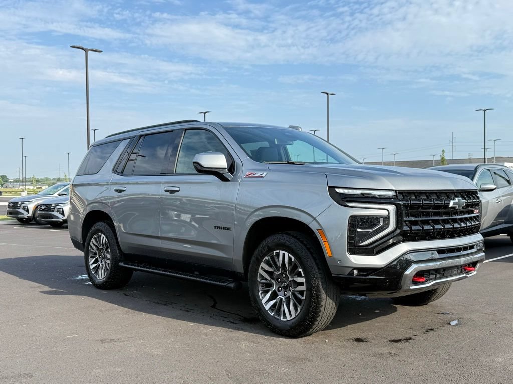 Used 2025 Chevrolet Tahoe Z71 AWD/4WD image 3