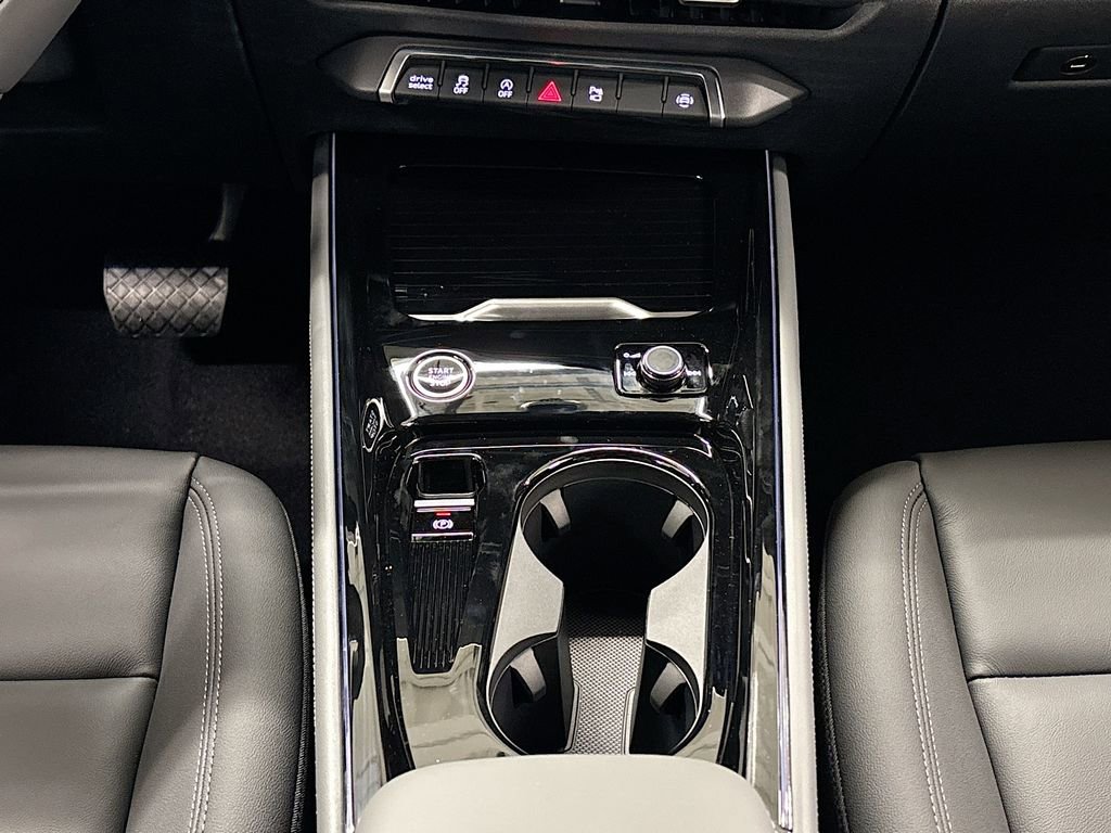 New 2026 Audi Q3 quattro 2.0T image 13