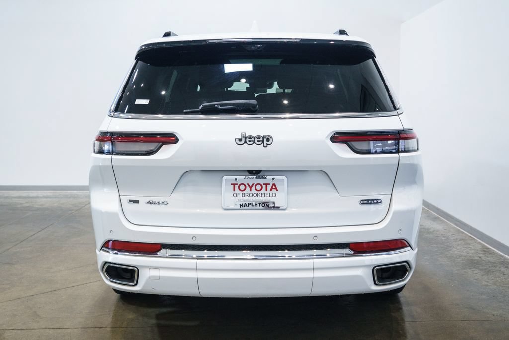 Used 2022 Jeep Grand Cherokee L Overland w/ Luxury Tech Group IV AWD/4WD image 8