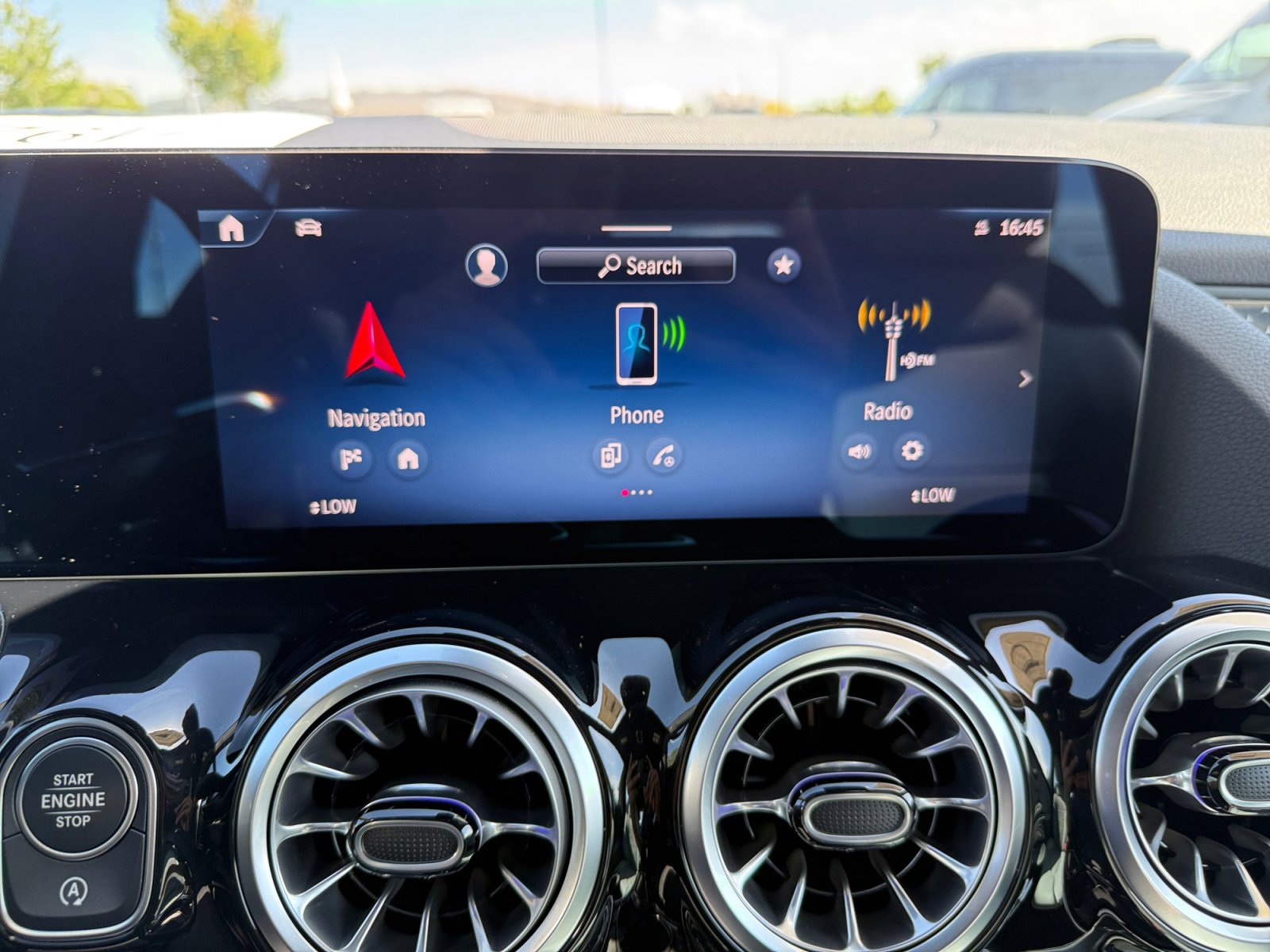 New 2026 Mercedes-Benz GLA 35 AMG 4MATIC image 12