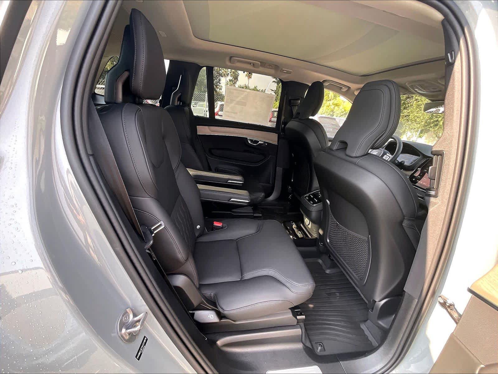 New 2027 Volvo XC90 B6 Plus AWD/4WD image 27
