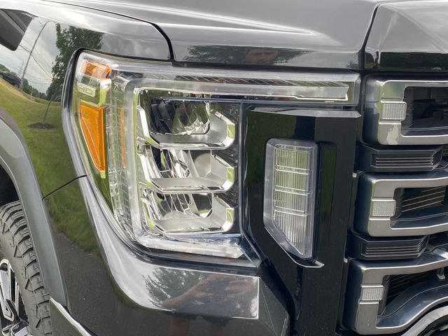 Used 2020 GMC Sierra 2500 AT4 w/ AT4 Premium Package AWD/4WD image 12