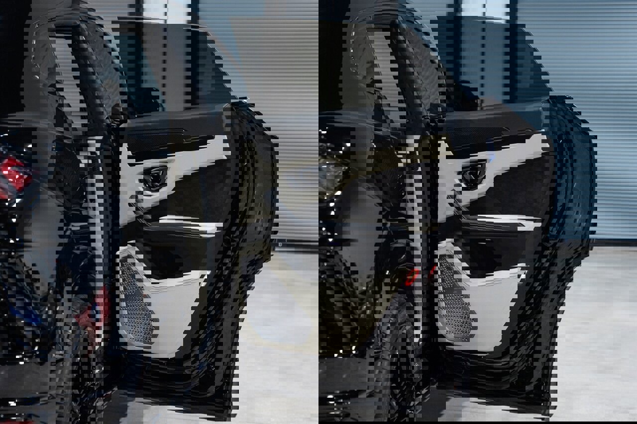 Used 2022 Lamborghini Urus image 31