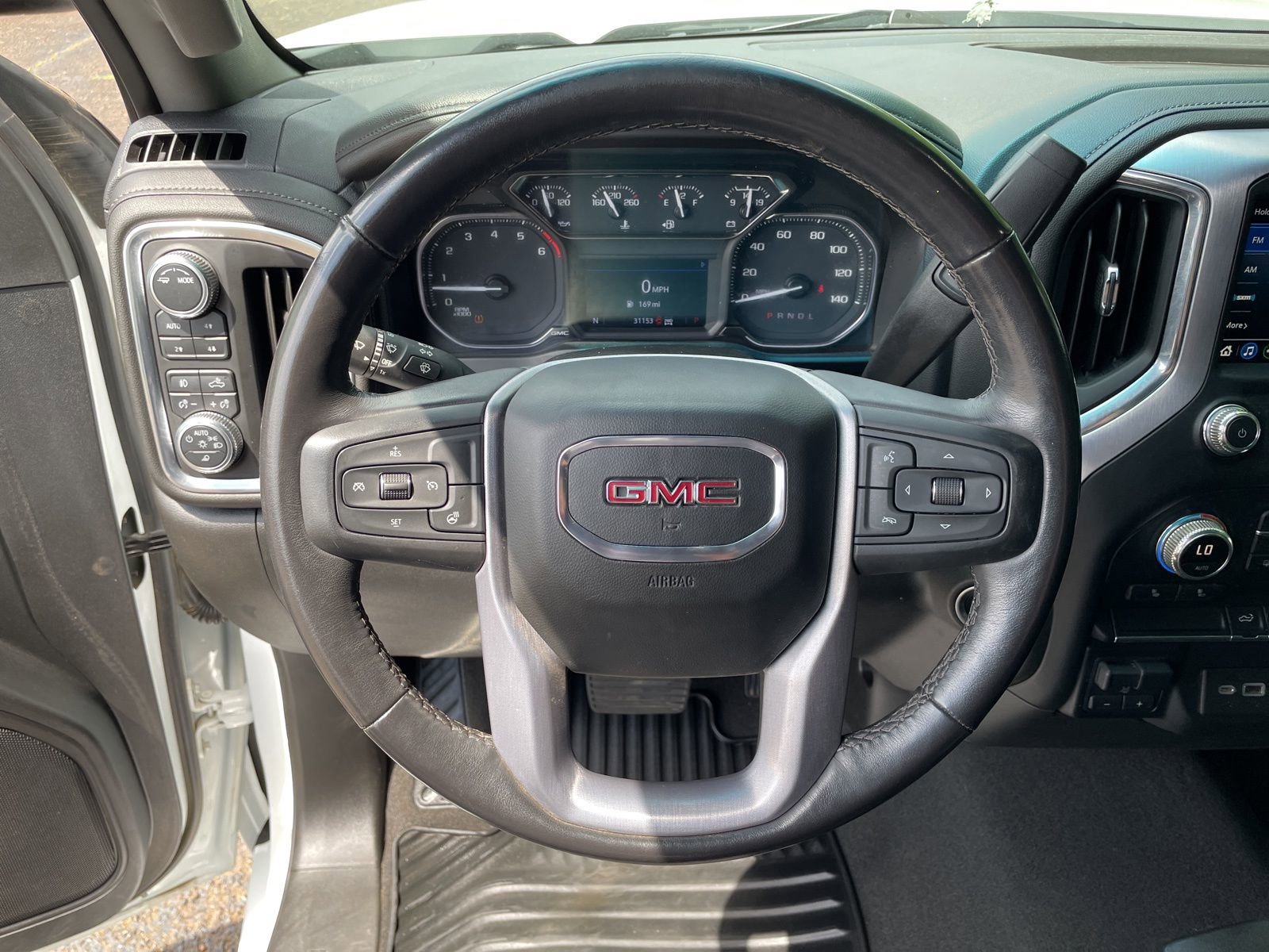 Used 2022 GMC Sierra 3500 SLE w/ SLE Convenience Package AWD/4WD image 16