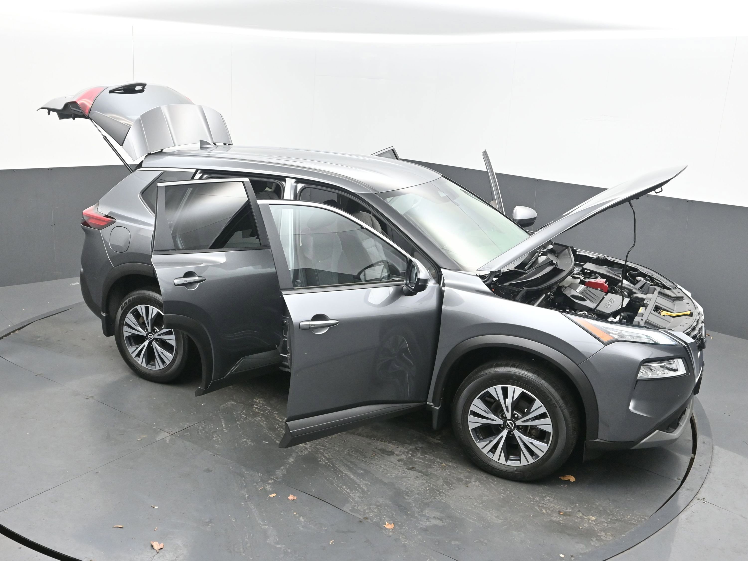 Certified 2023 Nissan Rogue SV image 39