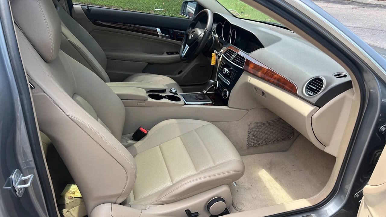 Used 2013 Mercedes-Benz C 250 Coupe image 20