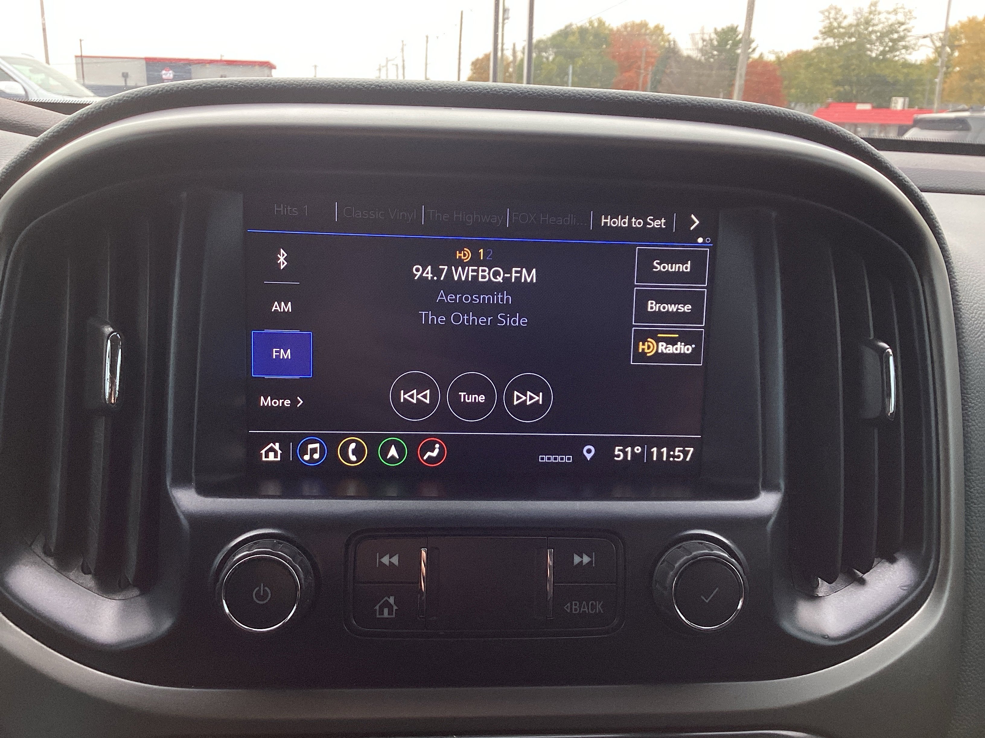 Used 2020 Chevrolet Colorado Z71 w/ Z71 Midnight Edition image 22