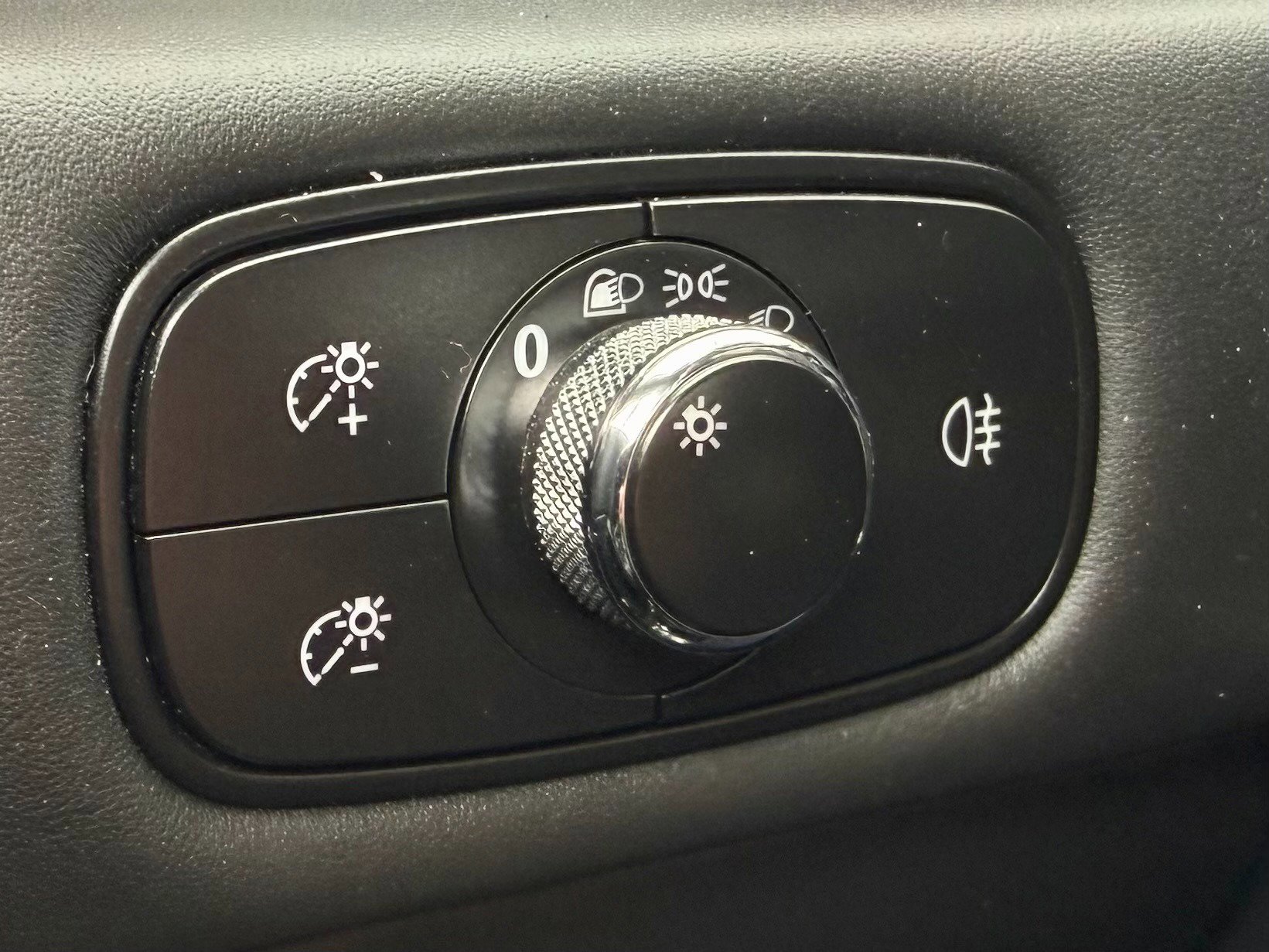 Used 2017 Bentley Continental GT image 37