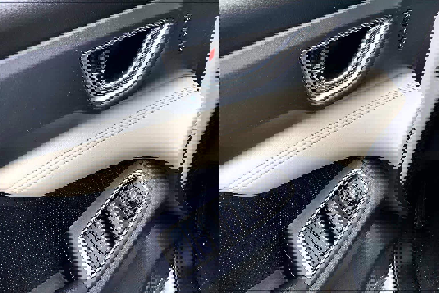 Used 2019 Subaru Ascent Limited image 32