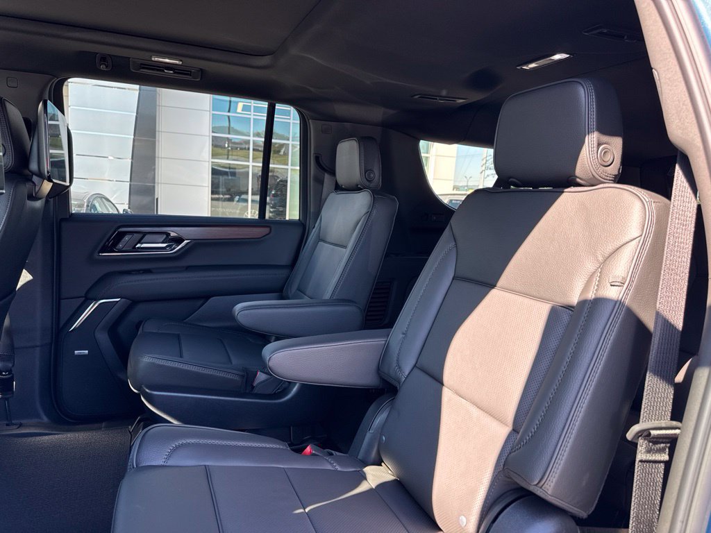 New 2026 GMC Yukon XL Denali w/ Advanced Technology Package AWD/4WD image 30