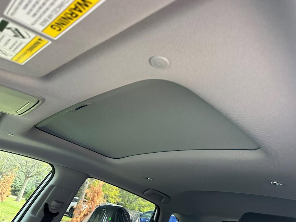 New 2025 Acura ADX AWD image 9