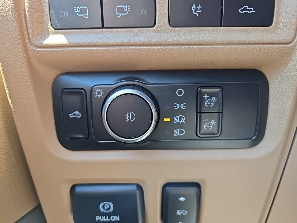 Used 2022 Ford F150 Lariat AWD/4WD image 23