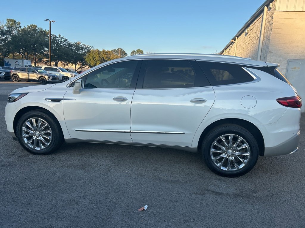 Used 2019 Buick Enclave Essence image 5