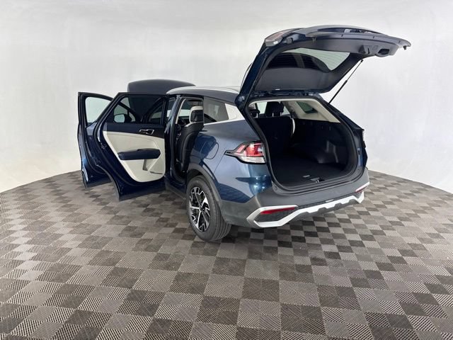 Used 2024 Kia Sportage EX AWD/4WD image 19