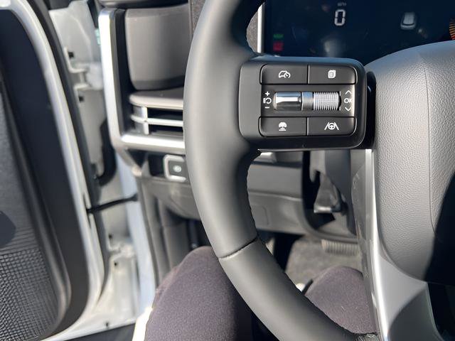 New 2026 Hyundai Santa Fe SE image 13