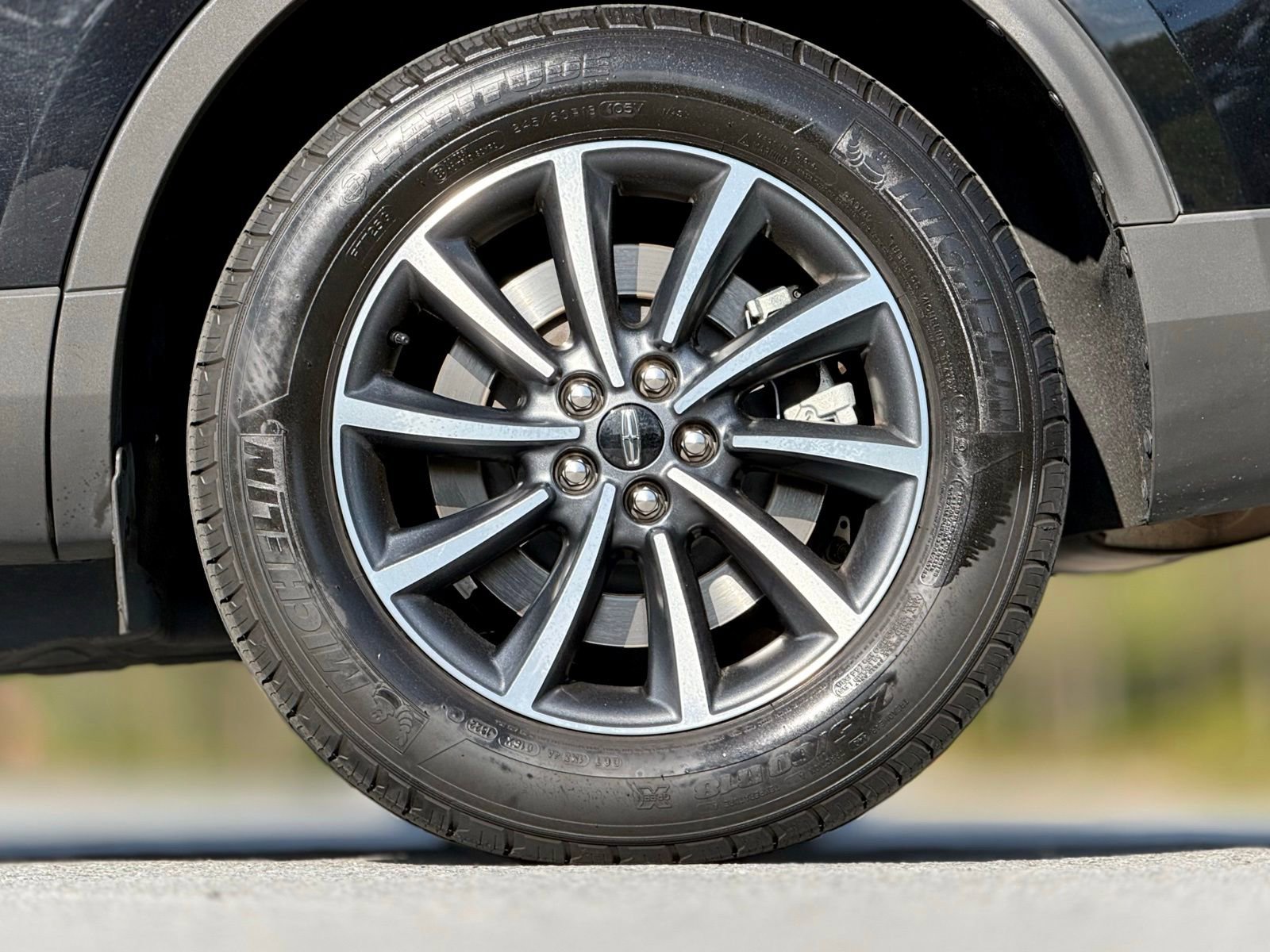 Used 2022 Lincoln Nautilus AWD image 19