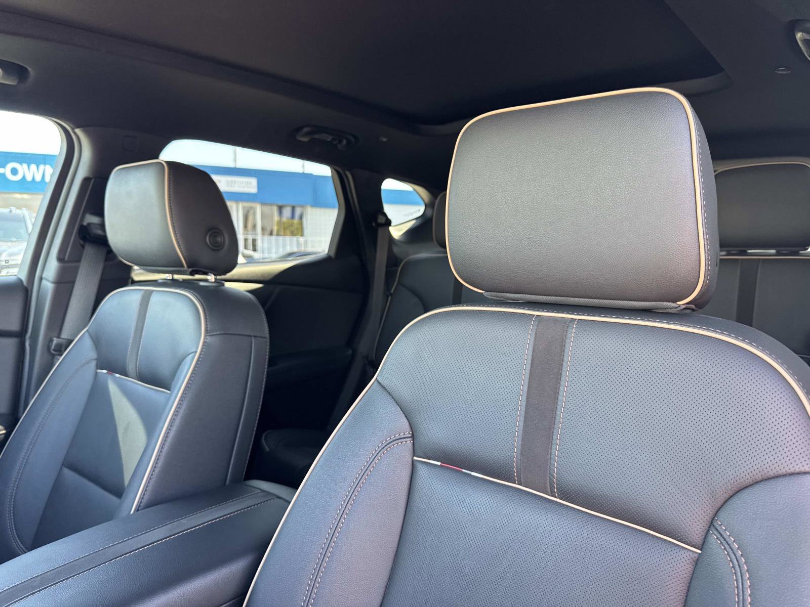 Used 2023 Chevrolet Blazer Premier w/ Driver Confidence II Package image 23