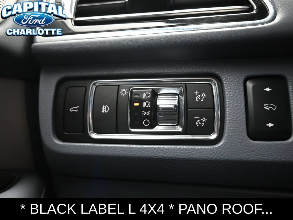 Used 2023 Lincoln Navigator L Black Label AWD/4WD image 20