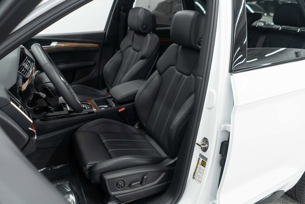 Used 2024 Audi Q5 e Prestige image 9
