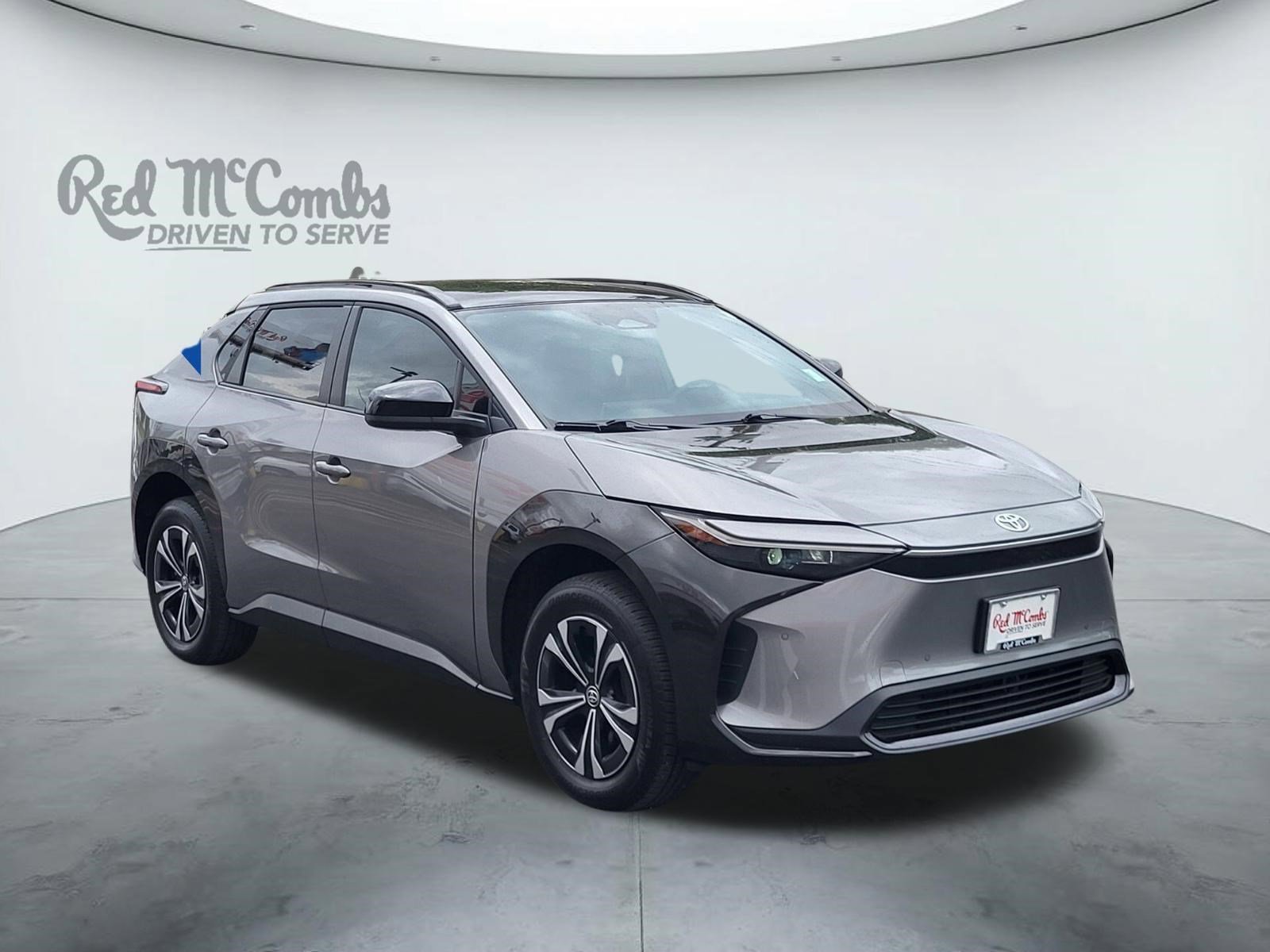 Used 2024 Toyota bZ4X AWD image 1