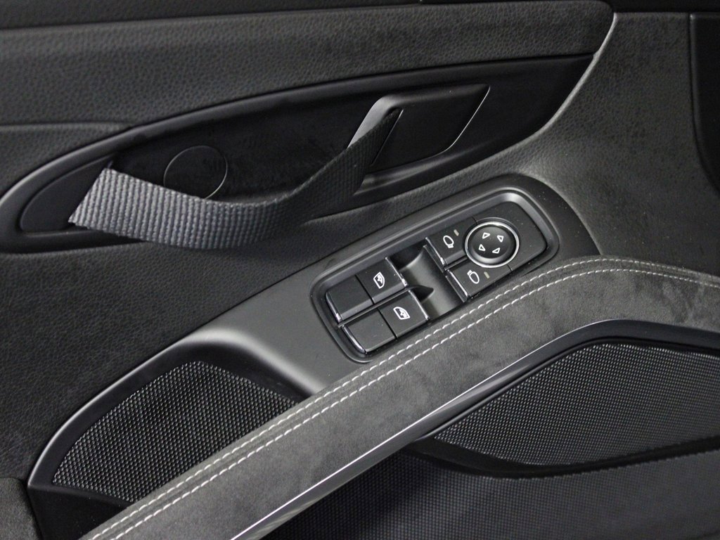 Used 2016 Porsche Cayman GT4 image 19