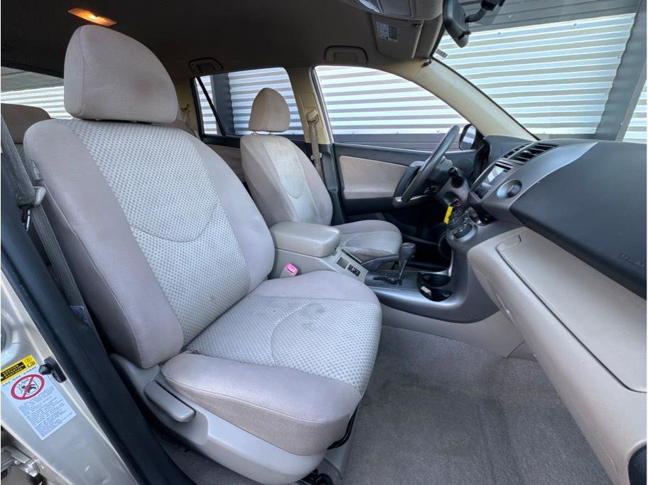 Used 2007 Toyota RAV4 4WD image 4