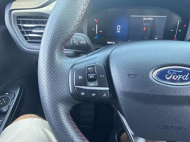 Used 2025 Ford Escape ST-Line Select AWD/4WD image 28