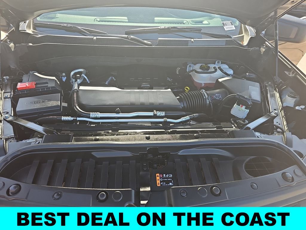 Used 2025 Chevrolet Silverado 1500 Custom AWD/4WD image 31