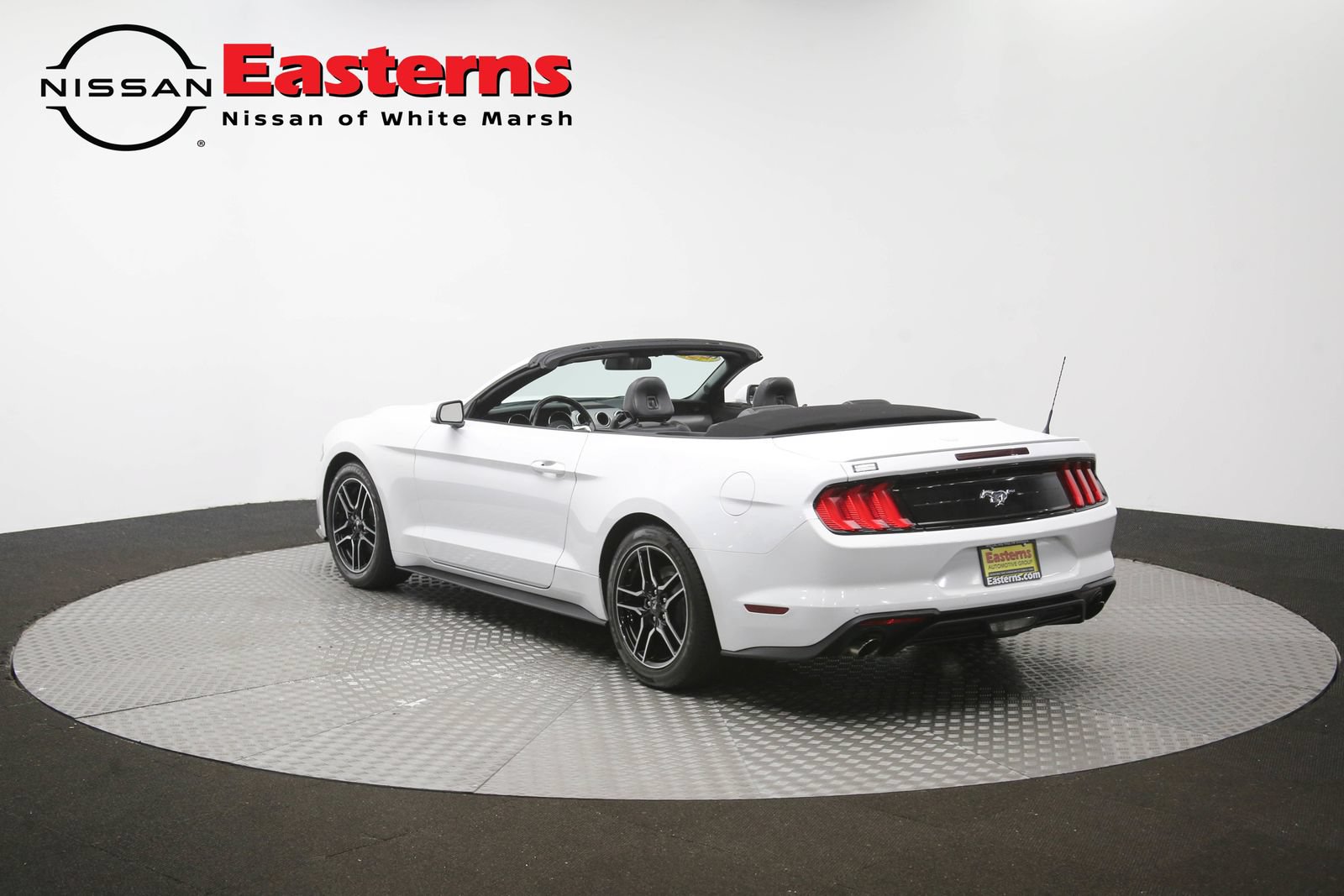 Used 2022 Ford Mustang Premium RWD image 62